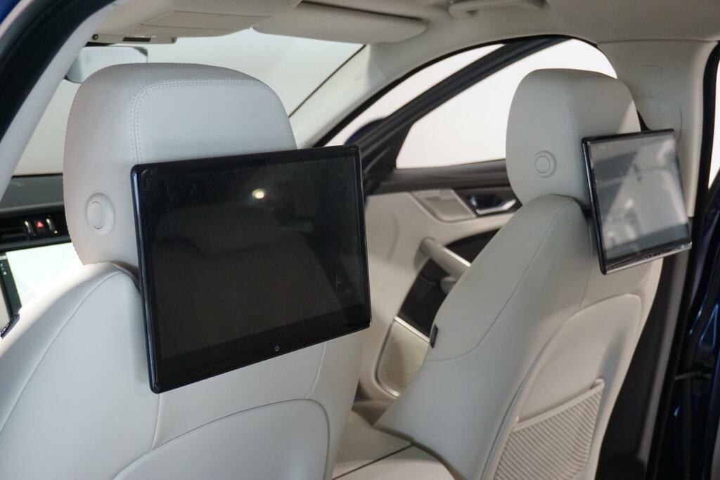 Jaguar F-Pace 2.0D 163 R-sport  #12