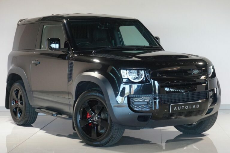 Land Rover Defender 90 3.0 D250 Mhev Black