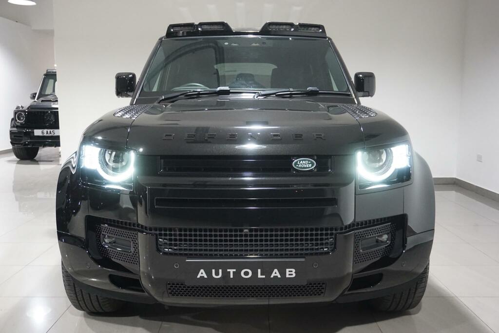 Land Rover Defender 110 D250 X-dynamic Se Silver #20