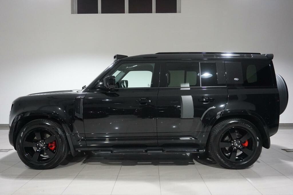 Land Rover Defender 110 D250 X-dynamic Se Silver #30