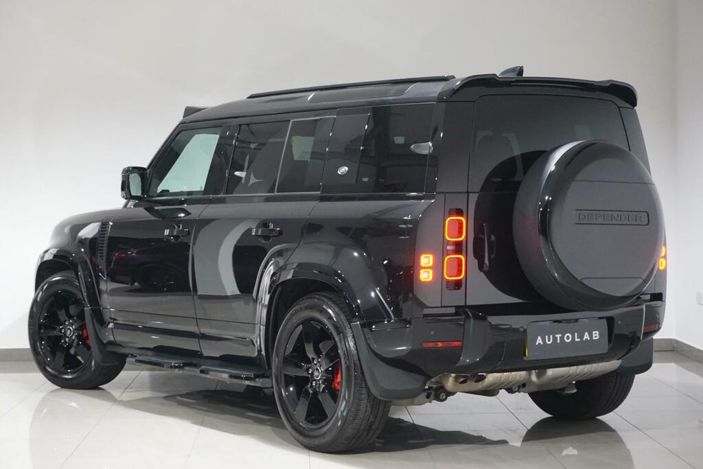 Land Rover Defender 110 D250 X-dynamic Se Silver #35