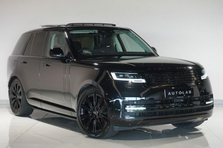 Land Rover Range Rover 3.0 P400 Mhev Black