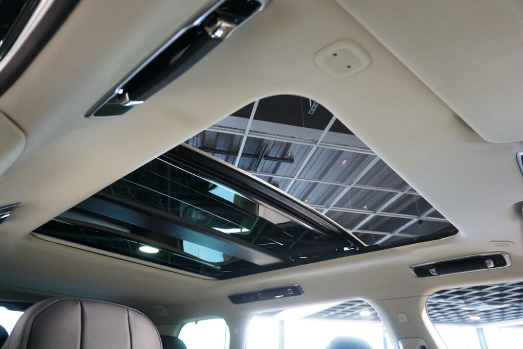 Land Rover Range Rover D350 Hse Black #8