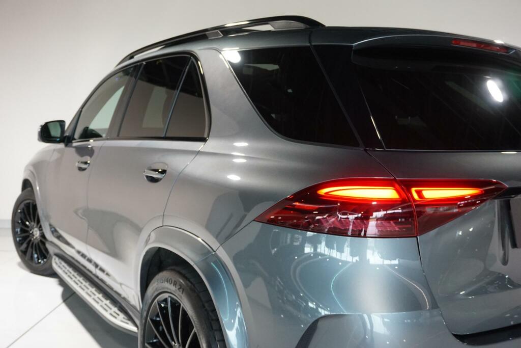 Mercedes-Benz GLE Class Suv Black #53