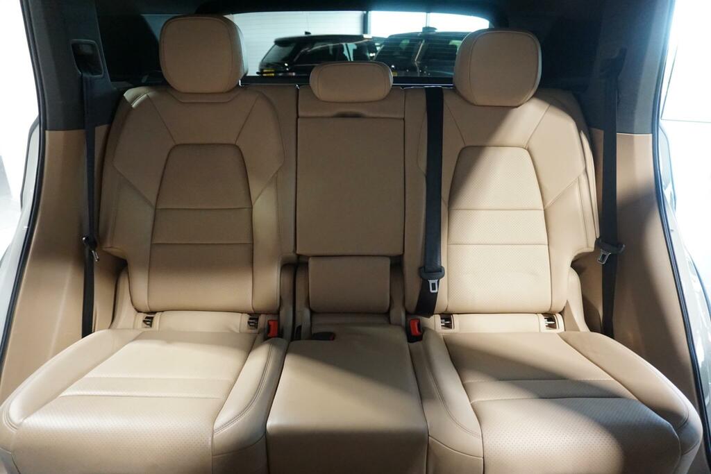 Porsche Cayenne 3.0 L V6 Platinum Edition E-hybrid A 4Wd #8