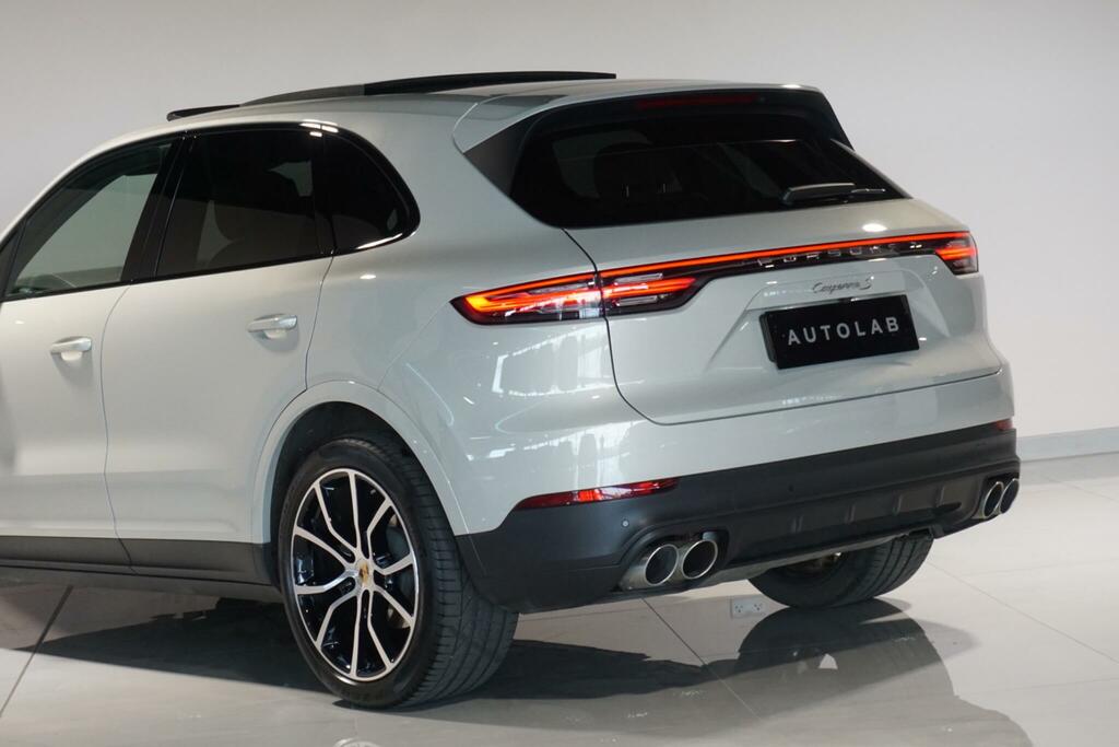 Porsche Cayenne 3.0 L V6 Platinum Edition E-hybrid A 4Wd #37