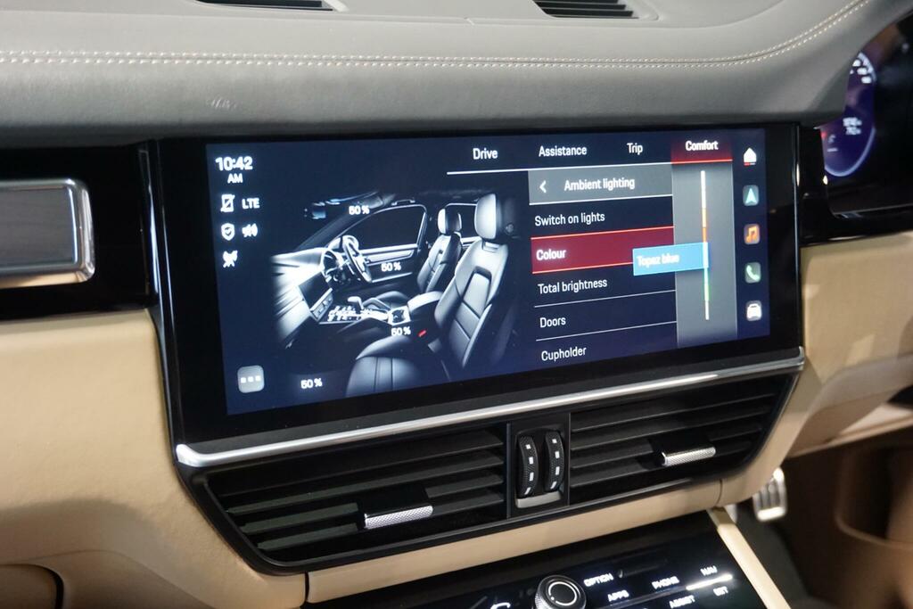 Porsche Cayenne 3.0 L V6 Platinum Edition E-hybrid A 4Wd #16