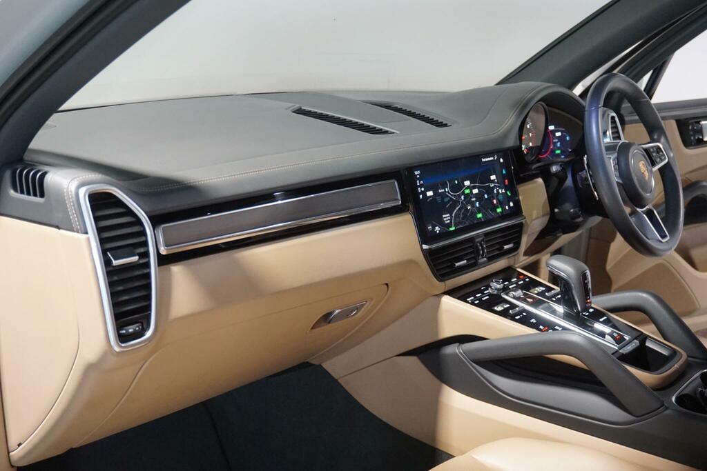 Porsche Cayenne 3.0 L V6 Platinum Edition E-hybrid A 4Wd #50