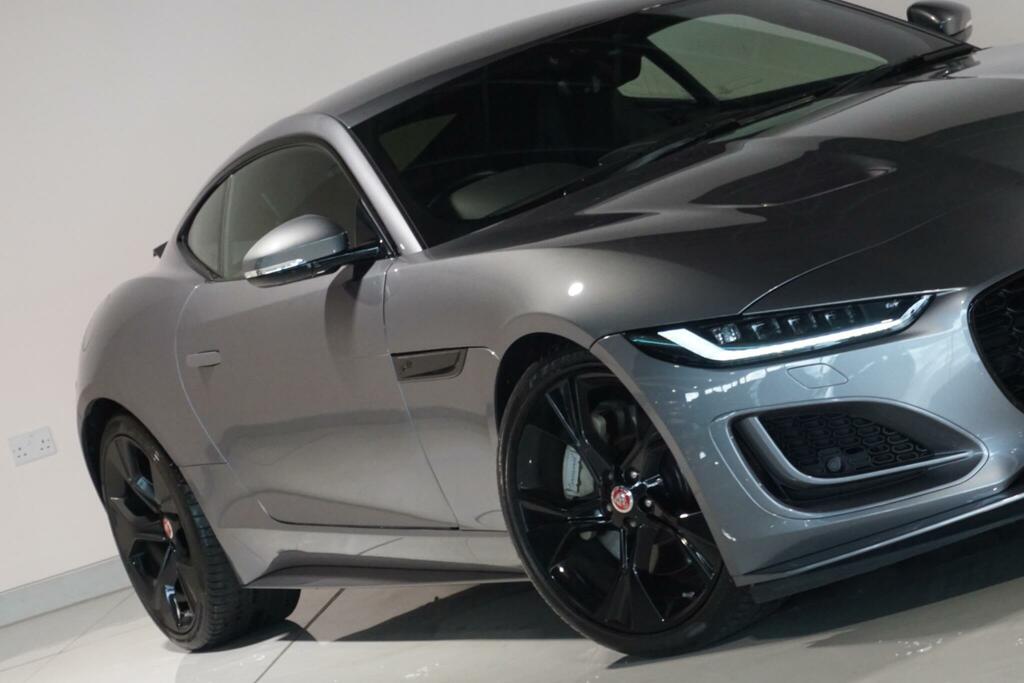Jaguar F-Type 5.0 P450 Supercharged V8 R-dynamic Awd #33