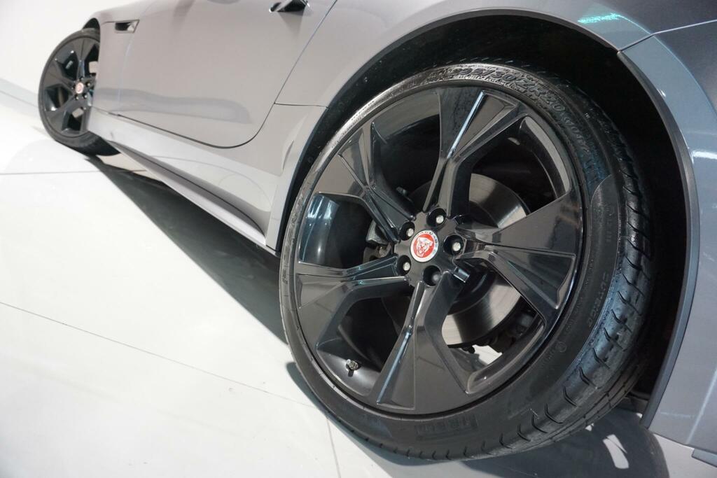 Jaguar F-Type 5.0 P450 Supercharged V8 R-dynamic Awd #43