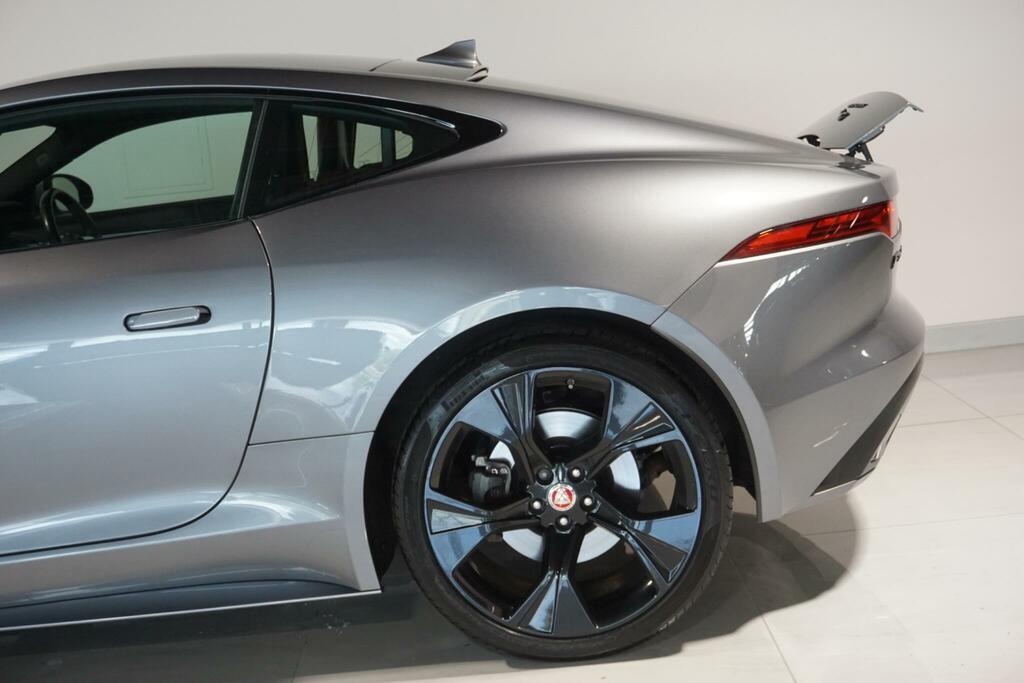Jaguar F-Type 5.0 P450 Supercharged V8 R-dynamic Awd #40