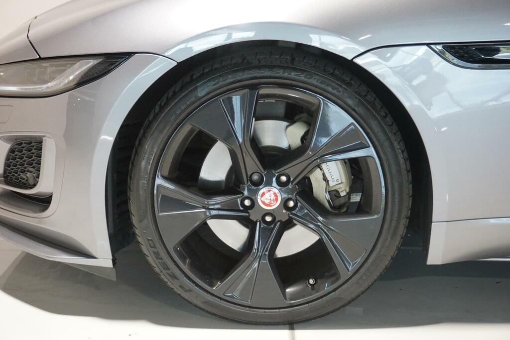 Jaguar F-Type 5.0 P450 Supercharged V8 R-dynamic Awd #63