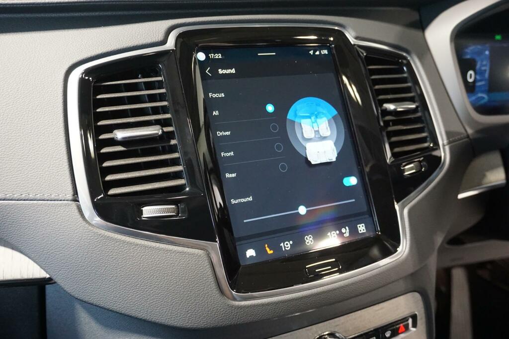 Volvo XC90 Estate Black #61