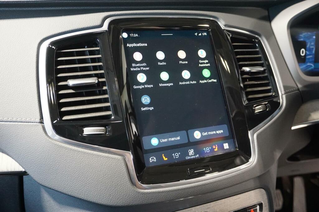 Volvo XC90 Estate Black #66
