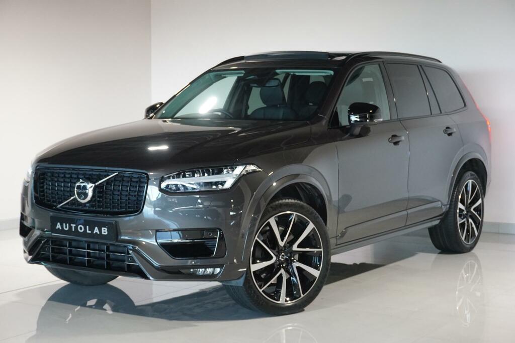 Volvo XC90 Estate Black #17