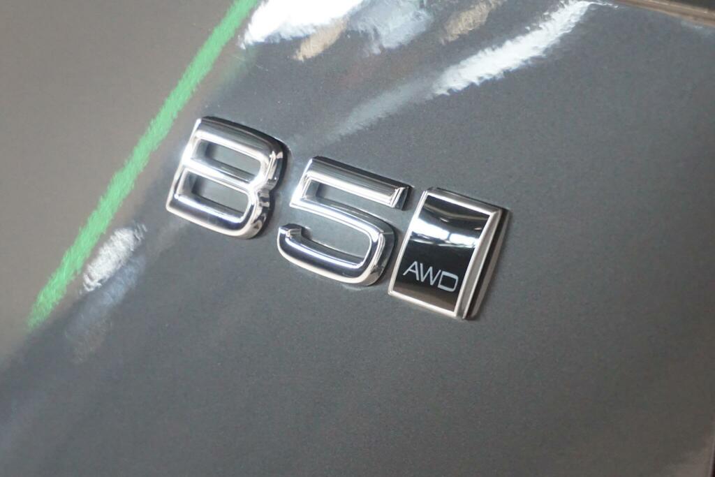 Volvo XC90 Estate Black #84