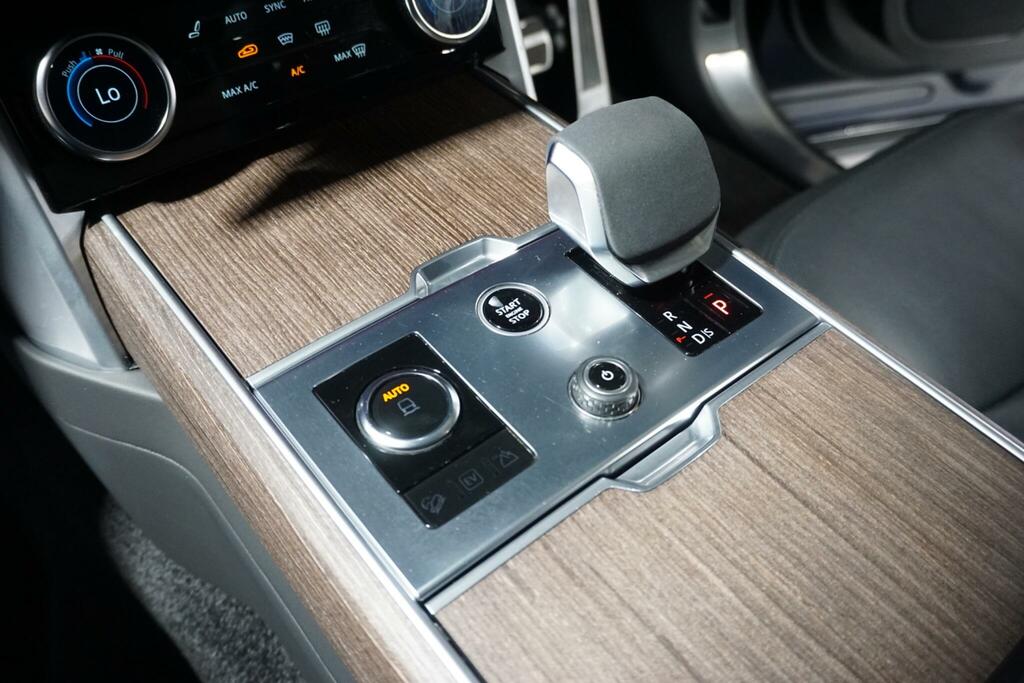 Land Rover Range Rover D300 Autobiography Blue #67