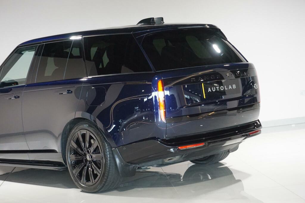 Land Rover Range Rover D300 Autobiography Blue #42