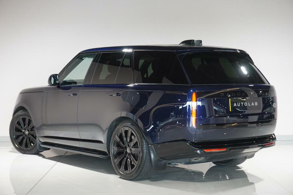 Land Rover Range Rover D300 Autobiography Blue #40