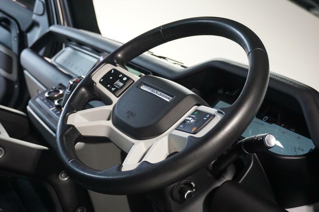 Land Rover Defender 110 D300 X-dynamic S Blue #56