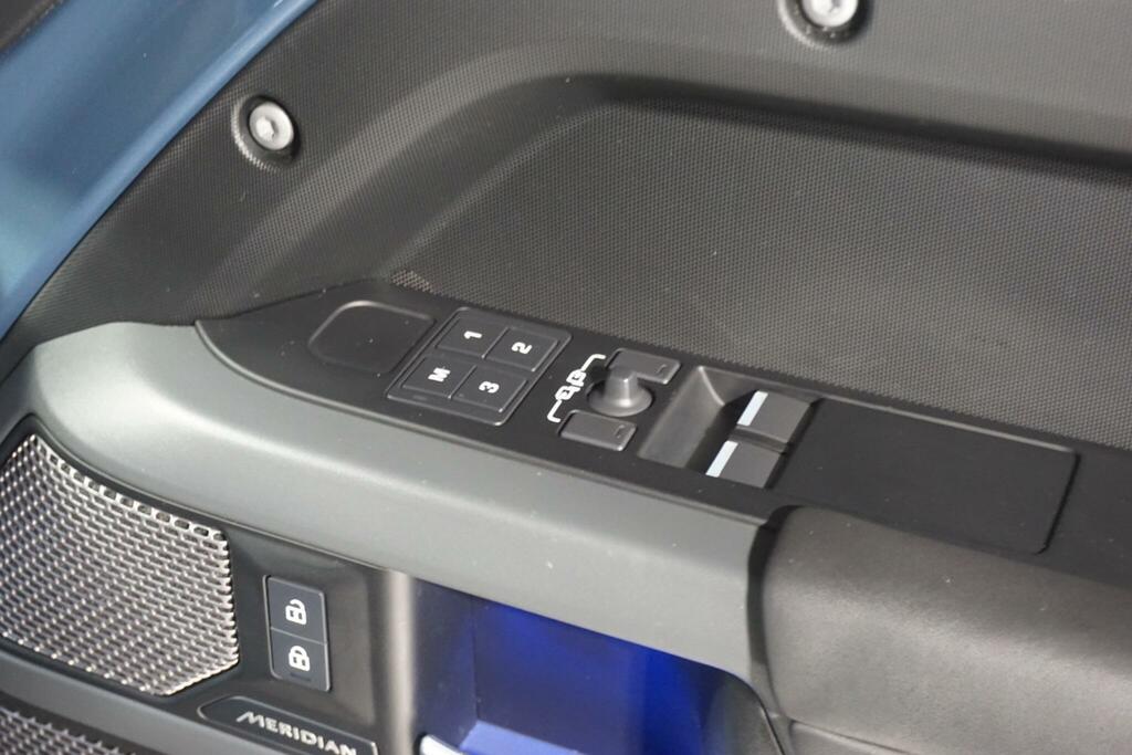 Land Rover Defender 90 90 Td5  #56