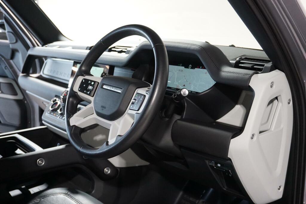 Land Rover Defender 110 Suv Grey #11