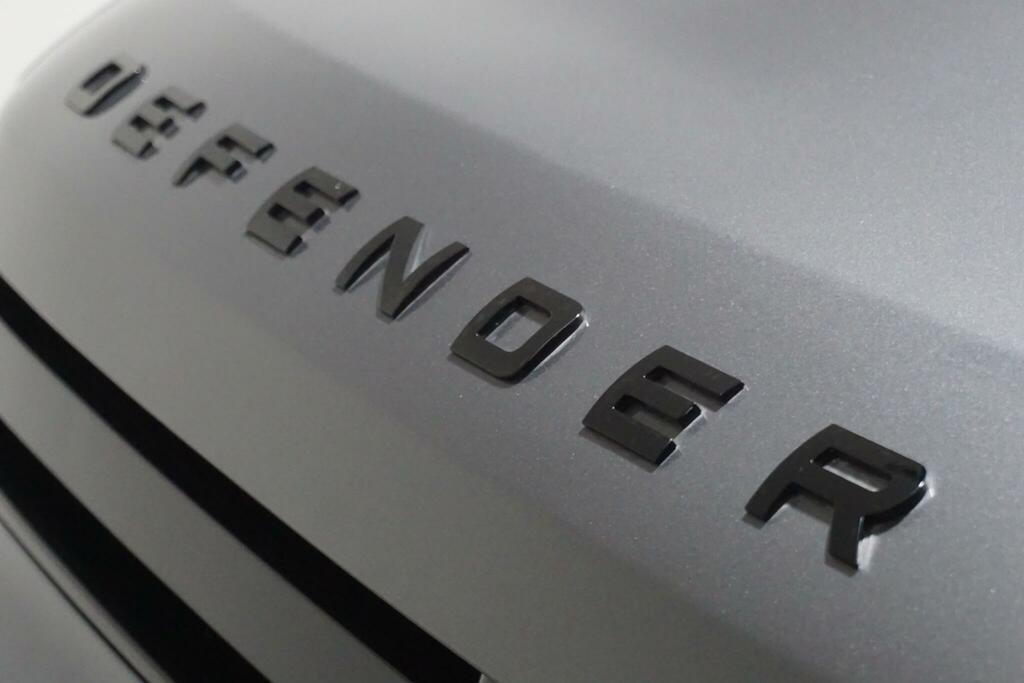 Land Rover Defender 110 Suv Grey #72