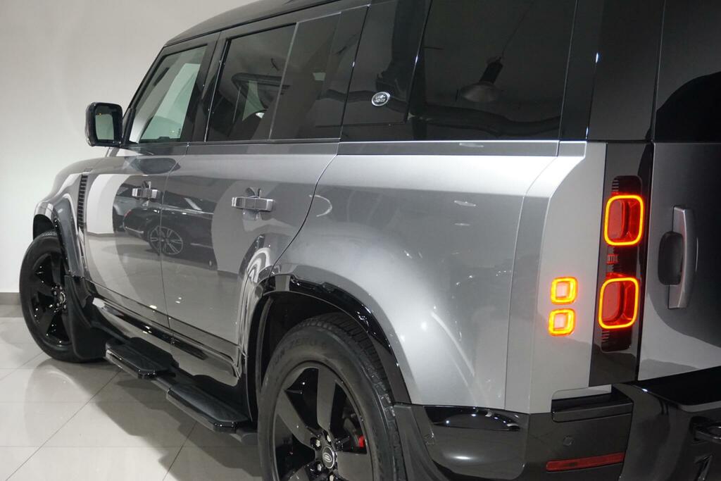 Land Rover Defender 110 Suv Grey #48