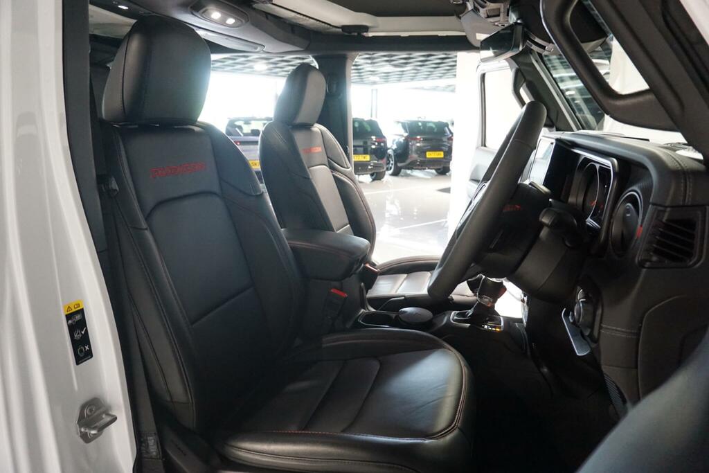 Jeep Wrangler 2.0 Gme Sahara Silver #7