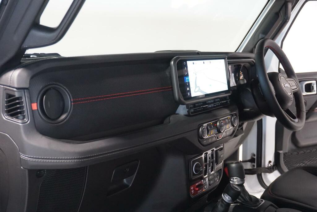 Jeep Wrangler 2.0 Gme Sahara Silver #43