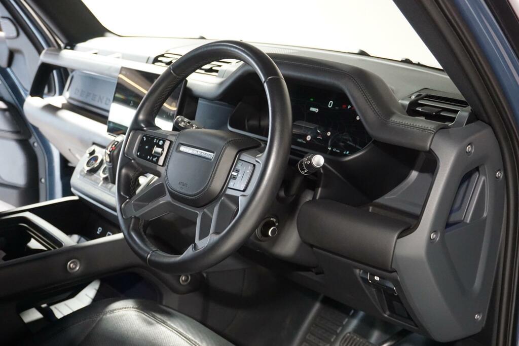 Land Rover Defender 90 D300 90 X-dynamic Hse Grey #9