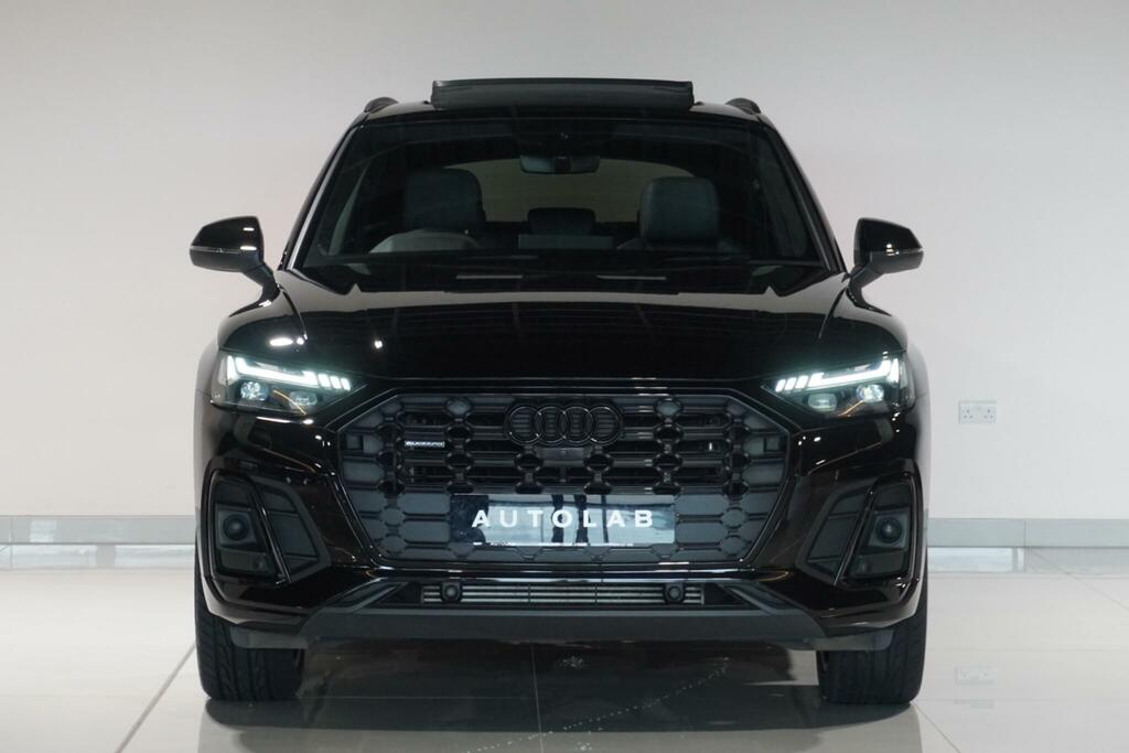 Audi Q5 2.0 Tfsi 45 Black #4