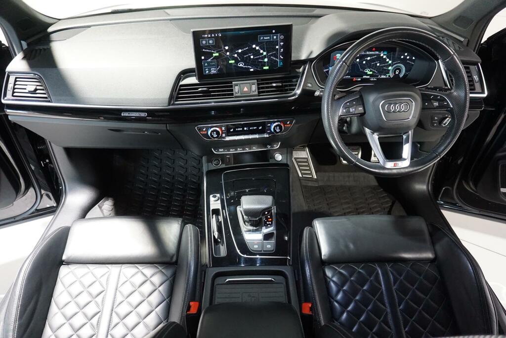 Audi Q5 2.0 Tfsi 45 Black #6