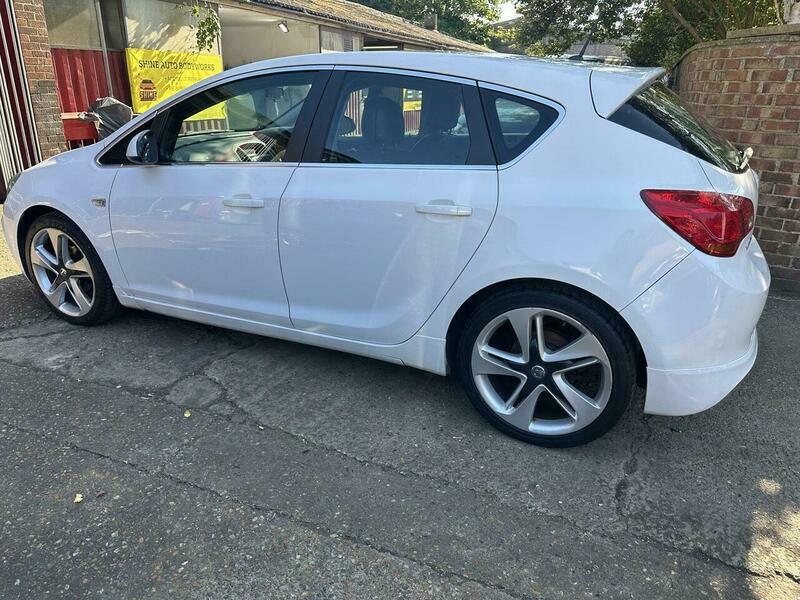Vauxhall Astra 2.0 Cdti 16V Elite 165Ps Ss Sports Tour #5