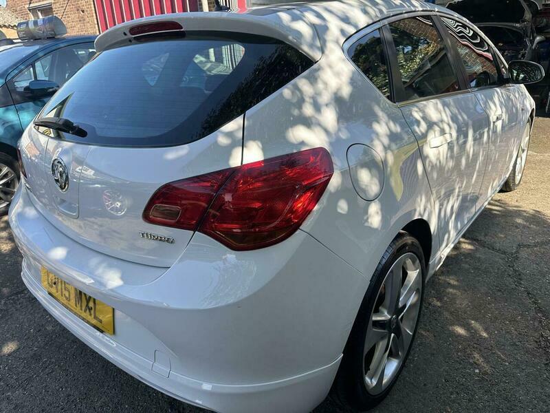 Vauxhall Astra 2.0 Cdti 16V Elite 165Ps Ss Sports Tour #8