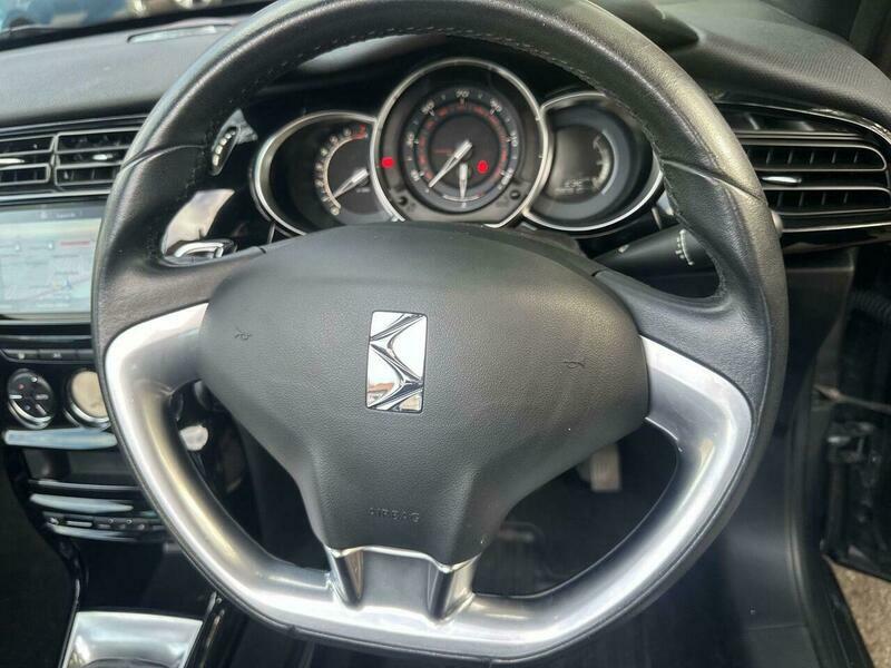 DS DS 3 Puretech Dstyle Silver #34