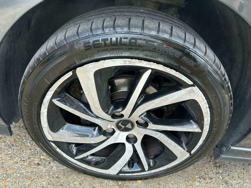 DS DS 3 Puretech Dstyle Silver #27