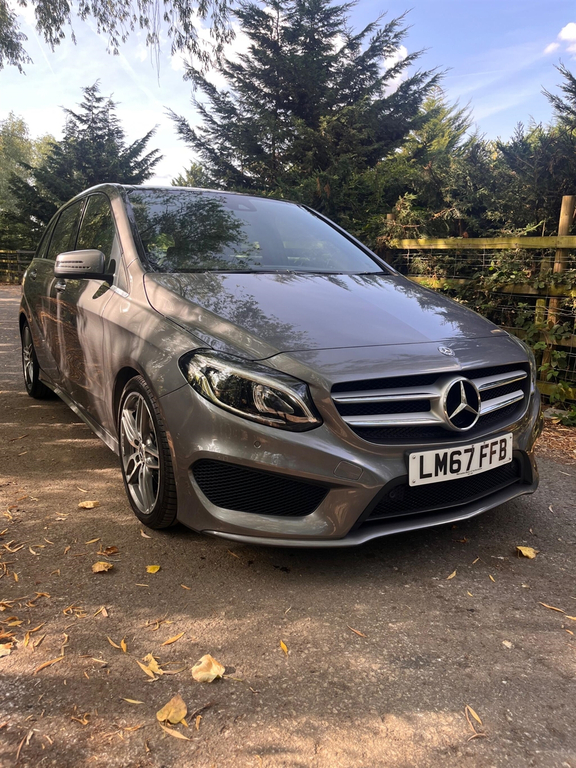 Mercedes-Benz B Class Mpv #2