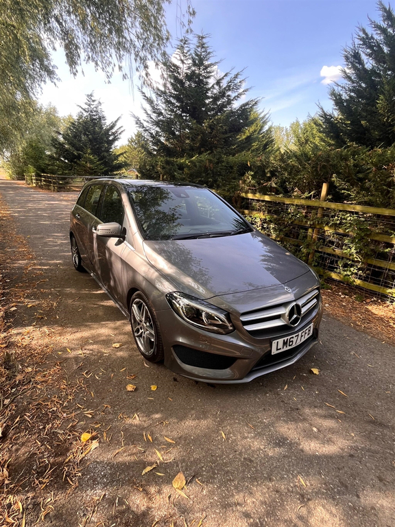 Mercedes-Benz B Class B180 Amg Line Premium White #11