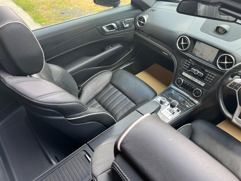 Mercedes-Benz SL Class Convertible Black #79