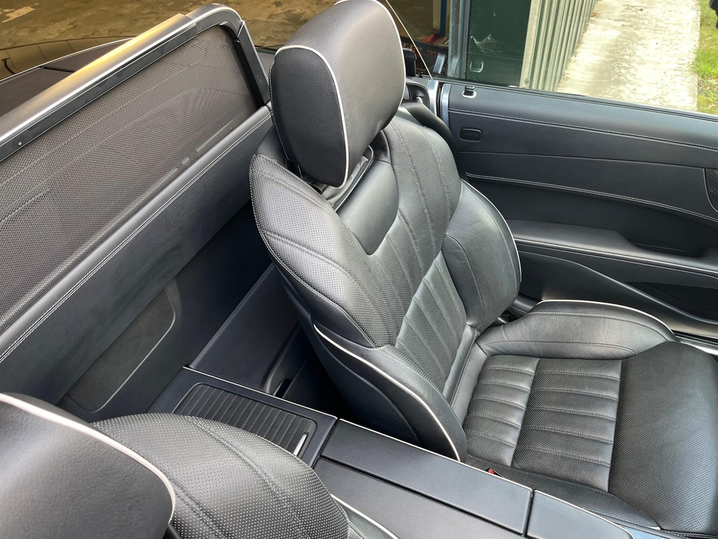 Mercedes-Benz SL Class Convertible Black #81