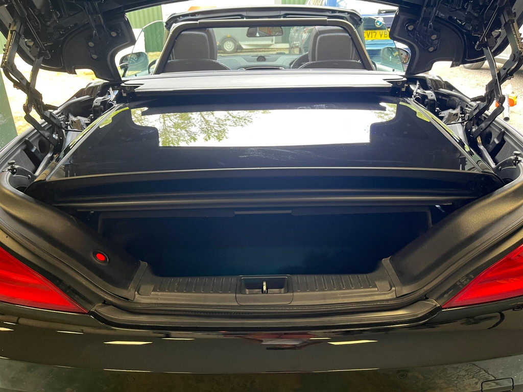 Mercedes-Benz SL Class Convertible Black #75