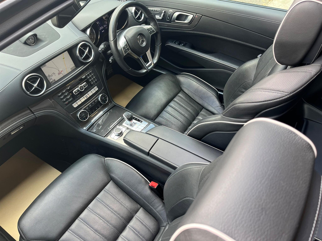 Mercedes-Benz SL Class Convertible Black #74