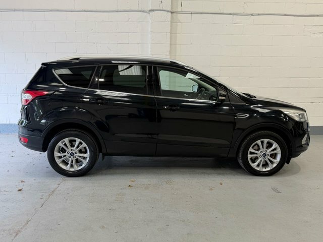 Ford Kuga 2017 2.0 Tdci Titanium Suv Euro Black #6