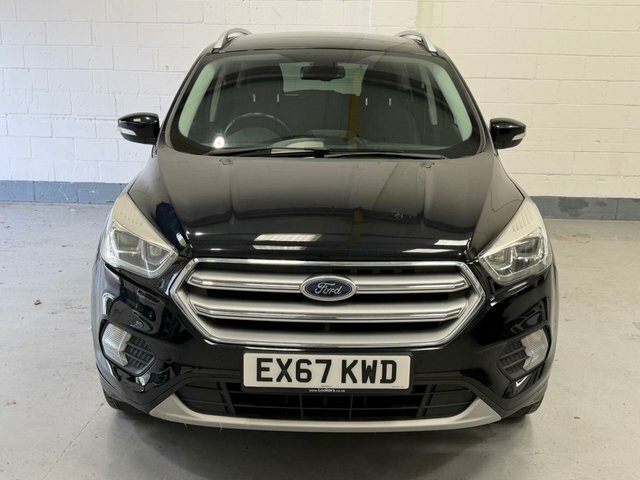 Ford Kuga 2017 2.0 Tdci Titanium Suv Euro Black #4
