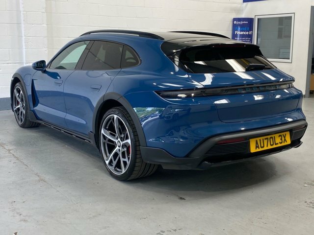 Porsche Taycan 2022 Performance Plus 93.4Kwh 4S Cross Turismo Blue #2