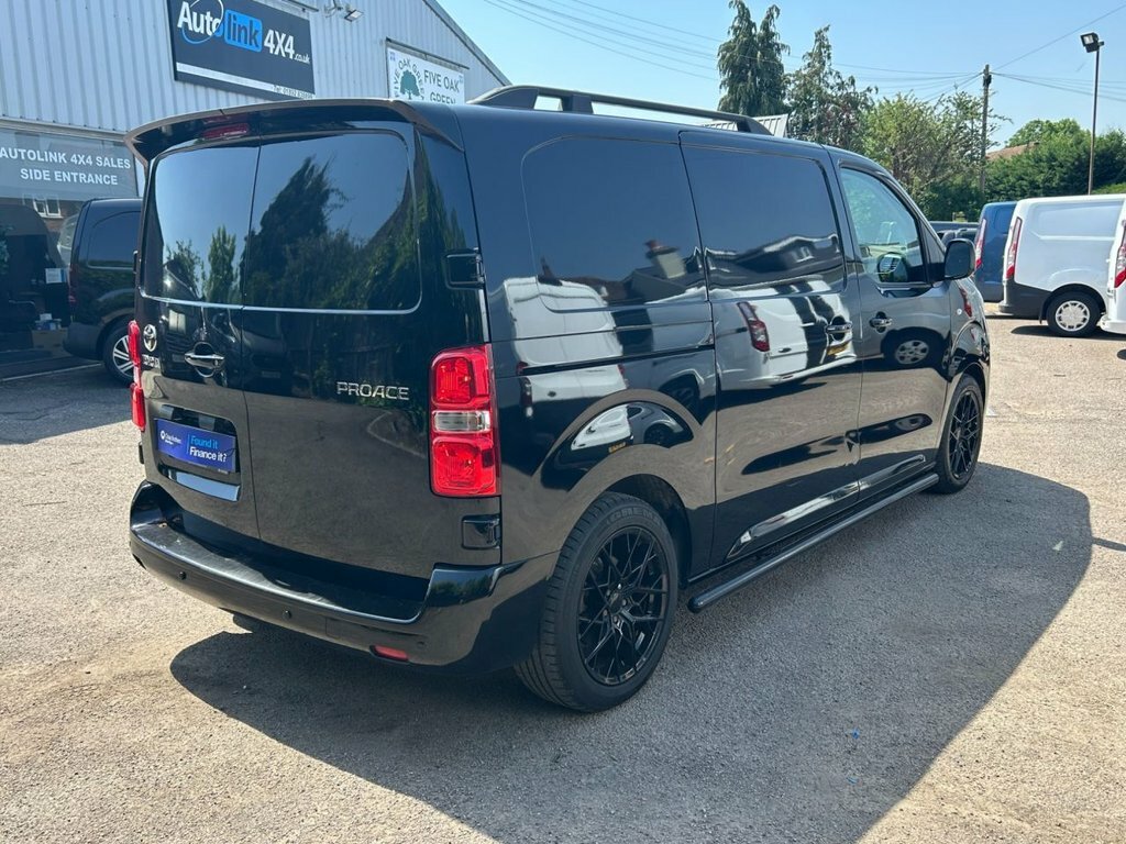 Toyota PROACE 1.5D Active Medium Panel Van 6Dr Mwb Black #5