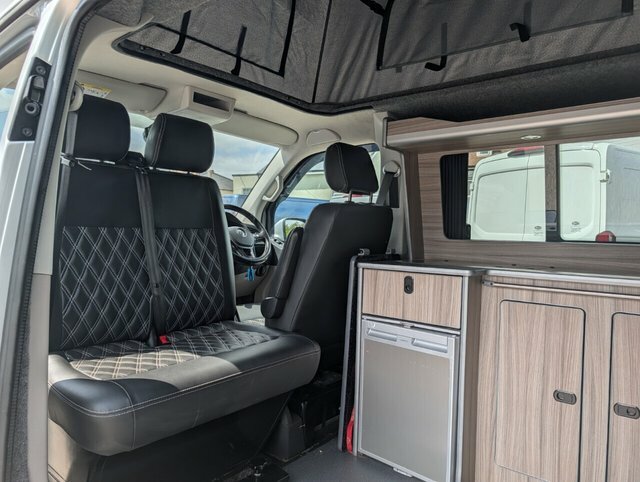 Volkswagen Transporter Panel Van White #60