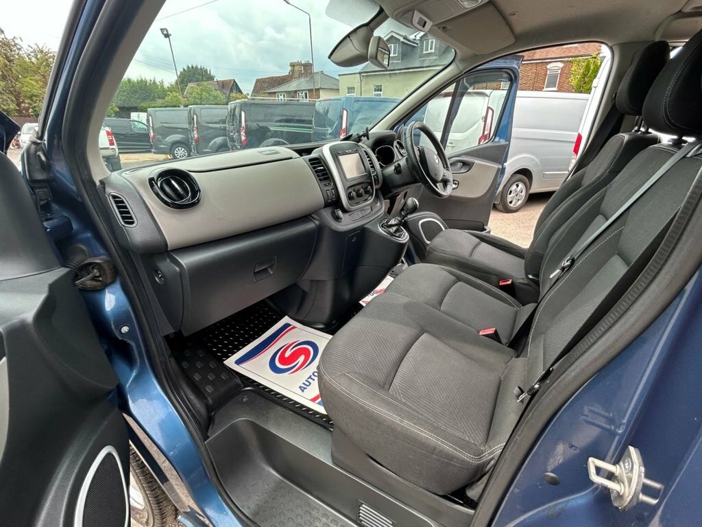 Renault Trafic 1.6 Sl27 Sport Dci Grey #16