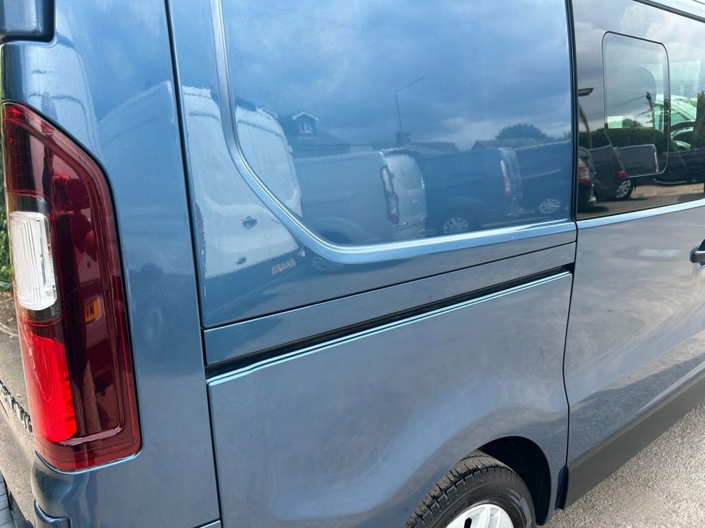 Renault Trafic 1.6 Sl27 Sport Dci Grey #23